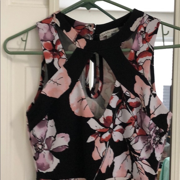 Floral dress - Picture 2 of 2